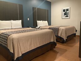 Regency Inn and Suites