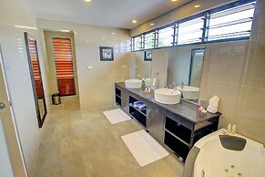 Nila Beach Resort Fiji