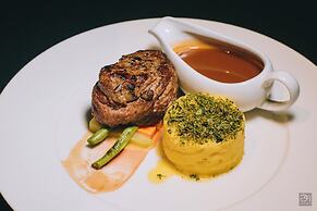 Best Western Plus The Ivywall Hotel - Palawan