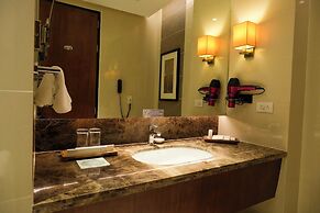 Best Western Plus The Ivywall Hotel - Palawan