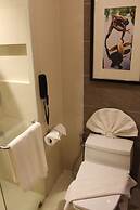 Best Western Plus The Ivywall Hotel - Palawan