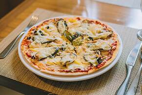 Best Western Plus The Ivywall Hotel - Palawan