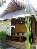 Puri Pandan Restaurant & Bungalows