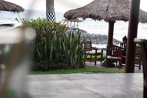 Puri Pandan Restaurant & Bungalows