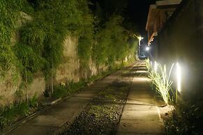 Puri Pandan Restaurant & Bungalows