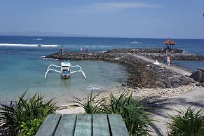 Puri Pandan Restaurant & Bungalows