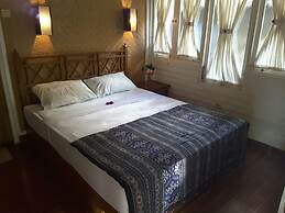 Puri Pandan Restaurant & Bungalows