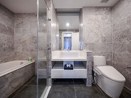 Star City Riverside Hotel by Haviland