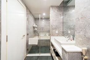 Star City Riverside Hotel by Haviland