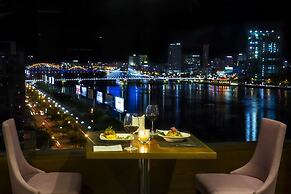 Star City Riverside Hotel by Haviland