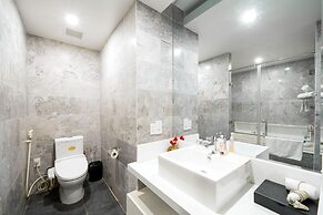 Star City Riverside Hotel by Haviland