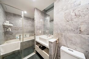 Star City Riverside Hotel by Haviland