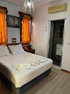 Hotel Karyatit Kaleiçi