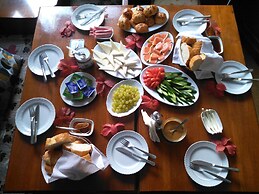 Hotel Karyatit Kaleiçi