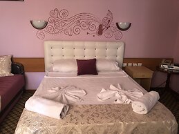 Hotel Karyatit Kaleiçi