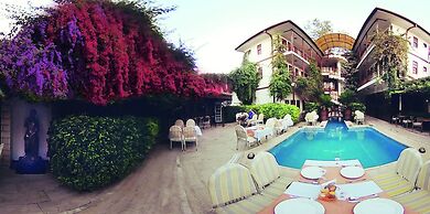 Hotel Karyatit Kaleiçi