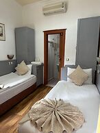 Hotel Karyatit Kaleiçi