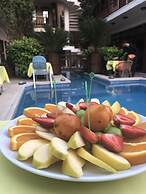 Hotel Karyatit Kaleiçi