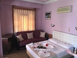 Hotel Karyatit Kaleiçi