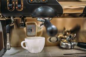 Mii Hotel Srinakarin