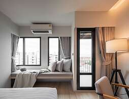 Mii Hotel Srinakarin