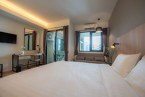 Mii Hotel Srinakarin