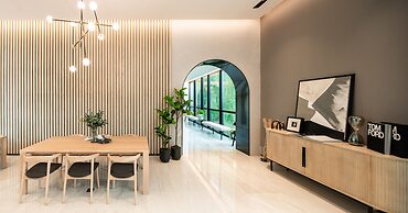 Mii Hotel Srinakarin