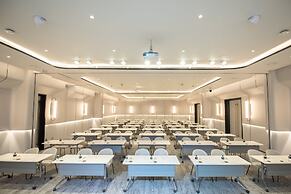 Mii Hotel Srinakarin