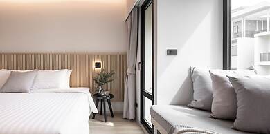 Mii Hotel Srinakarin