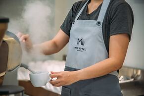 Mii Hotel Srinakarin