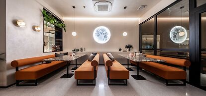 Mii Hotel Srinakarin