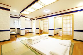 Gorgeous Hot Spring Resort