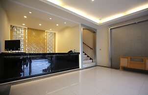 Gorgeous Hot Spring Resort