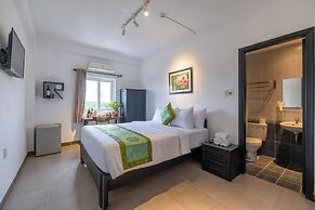 Purple Hue Charming Riverside Hotel