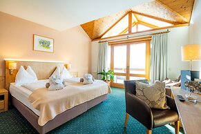 Hotel Das Gastein - including Alpentherme entrance all year and includ