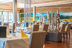 Hotel Das Gastein - including Alpentherme entrance all year and includ