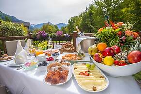 Hotel Das Gastein - including Alpentherme entrance all year and includ