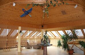 Hotel Das Gastein - including Alpentherme entrance all year and includ