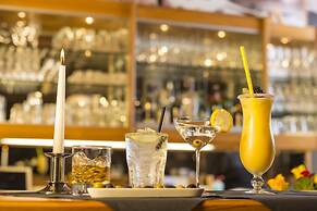 Hotel Das Gastein - including Alpentherme entrance all year and includ