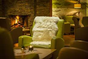 Hotel Das Gastein - including Alpentherme entrance all year and includ