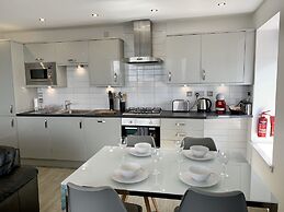 Clyde Waterfront Apartments