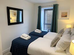 Clyde Waterfront Apartments