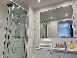 Clyde Waterfront Apartments