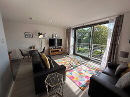 Clyde Waterfront Apartments