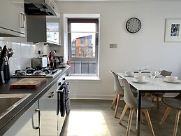 Clyde Waterfront Apartments