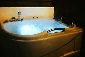 Chaamaran Boutique Hotel