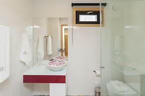 Oporto Local Studios