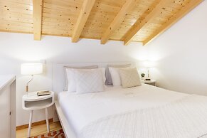 Oporto Local Studios