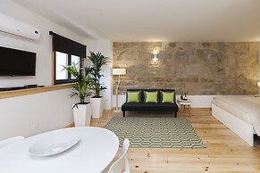 Oporto Local Studios