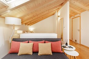 Oporto Local Studios